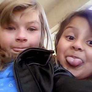 Meet your Posher, Ayla